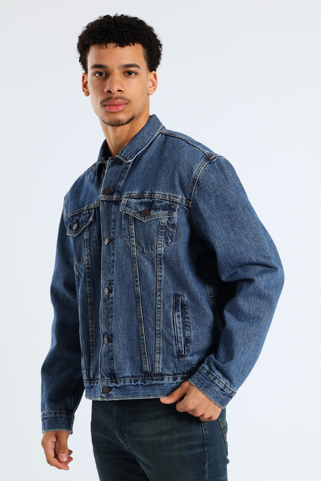 Trucker Jacket - Medium Wash