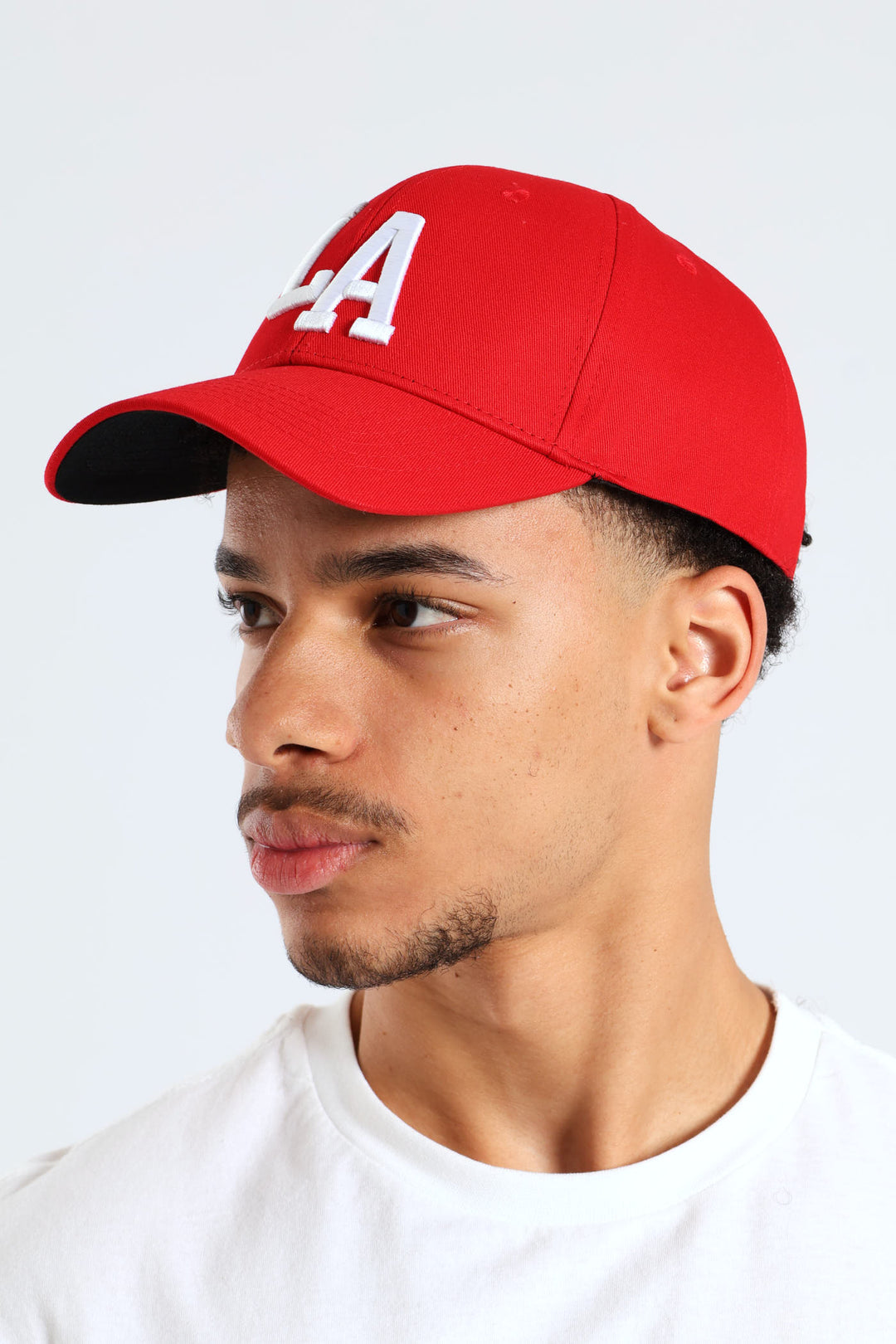 La Destination Cap - Red