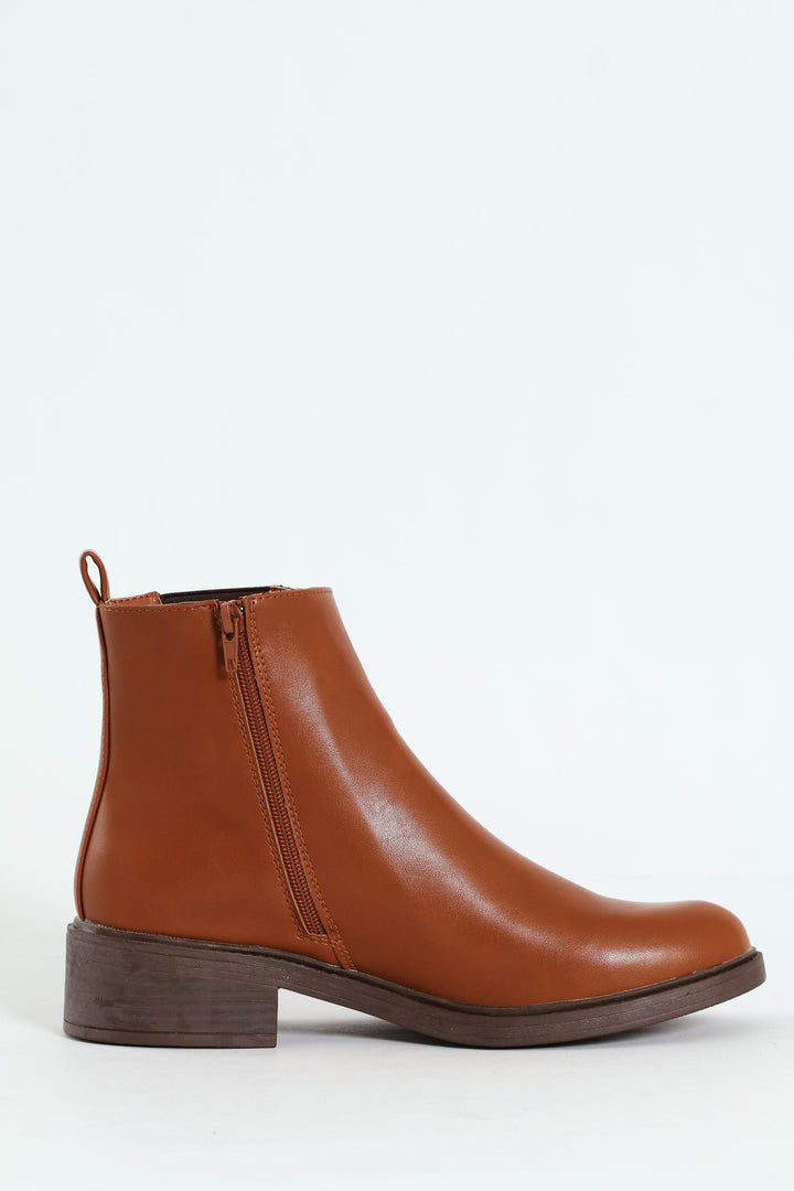 Classy Monotone Chelsea Boot - Tan
