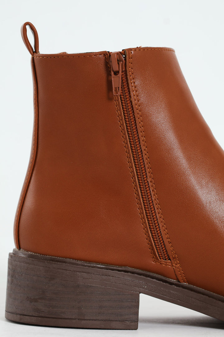 Classy Monotone Chelsea Boot - Tan