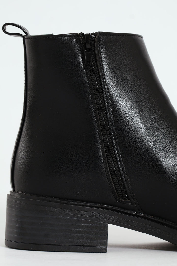 Classy Monotone Chelsea Boot - Black