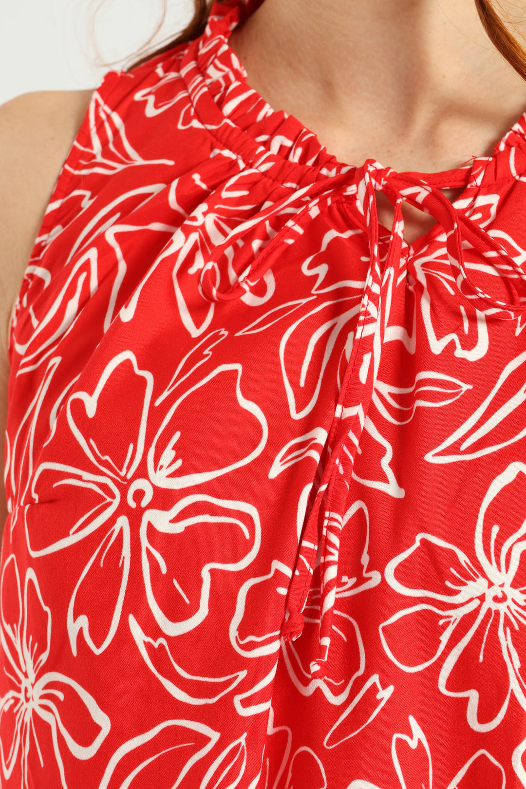 Sleeveless Printed Frill Neck Drop Hem Dress - White/Red
