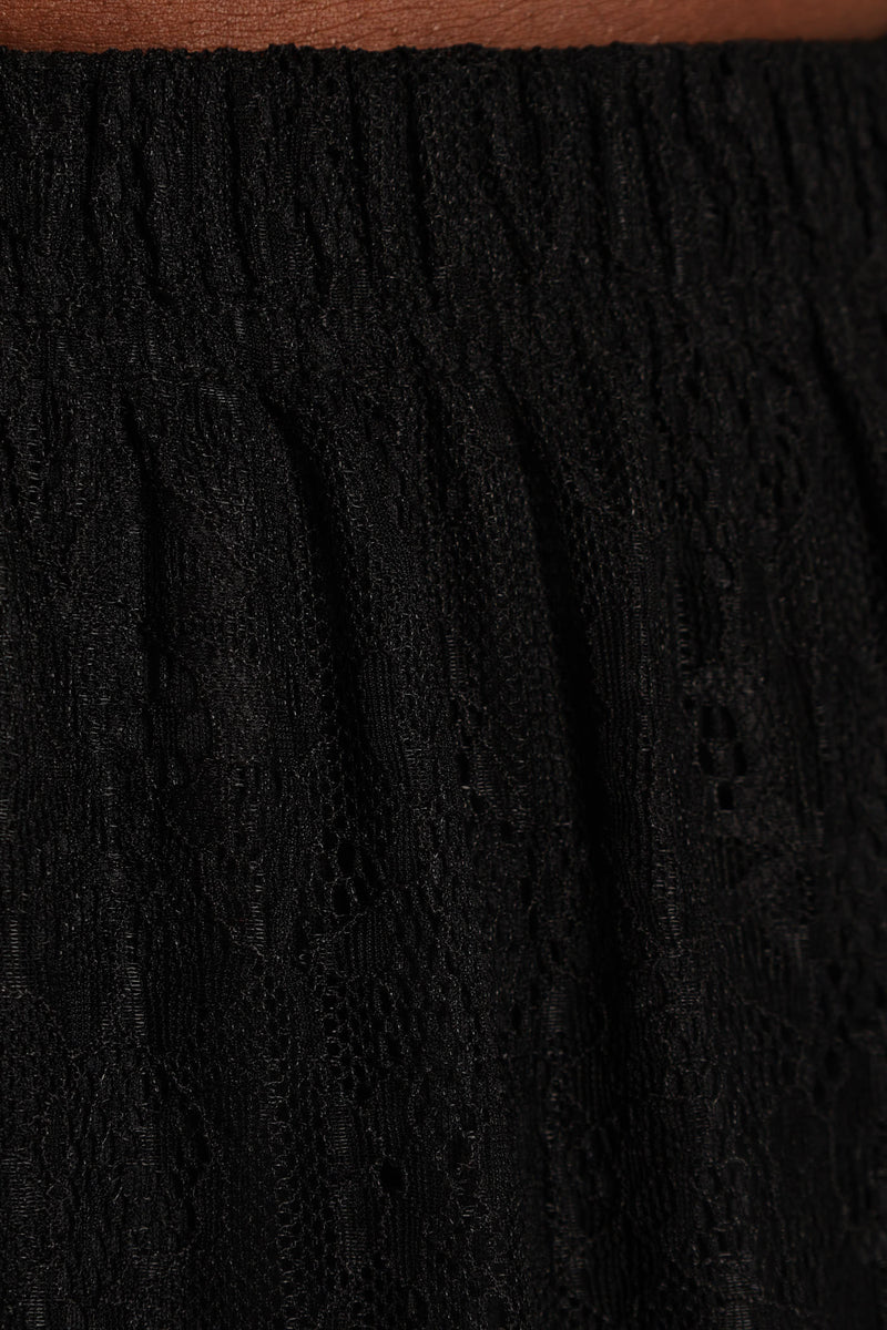 Tiered Lace Maxi Skirt - Black