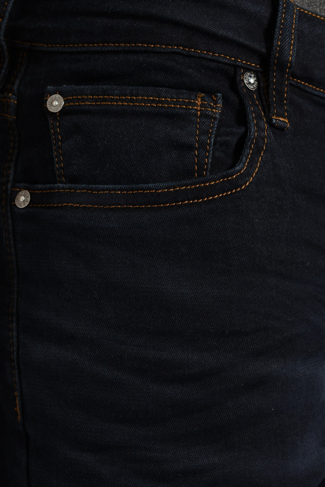 Axel Slim Tapered Jean - Dark Wash