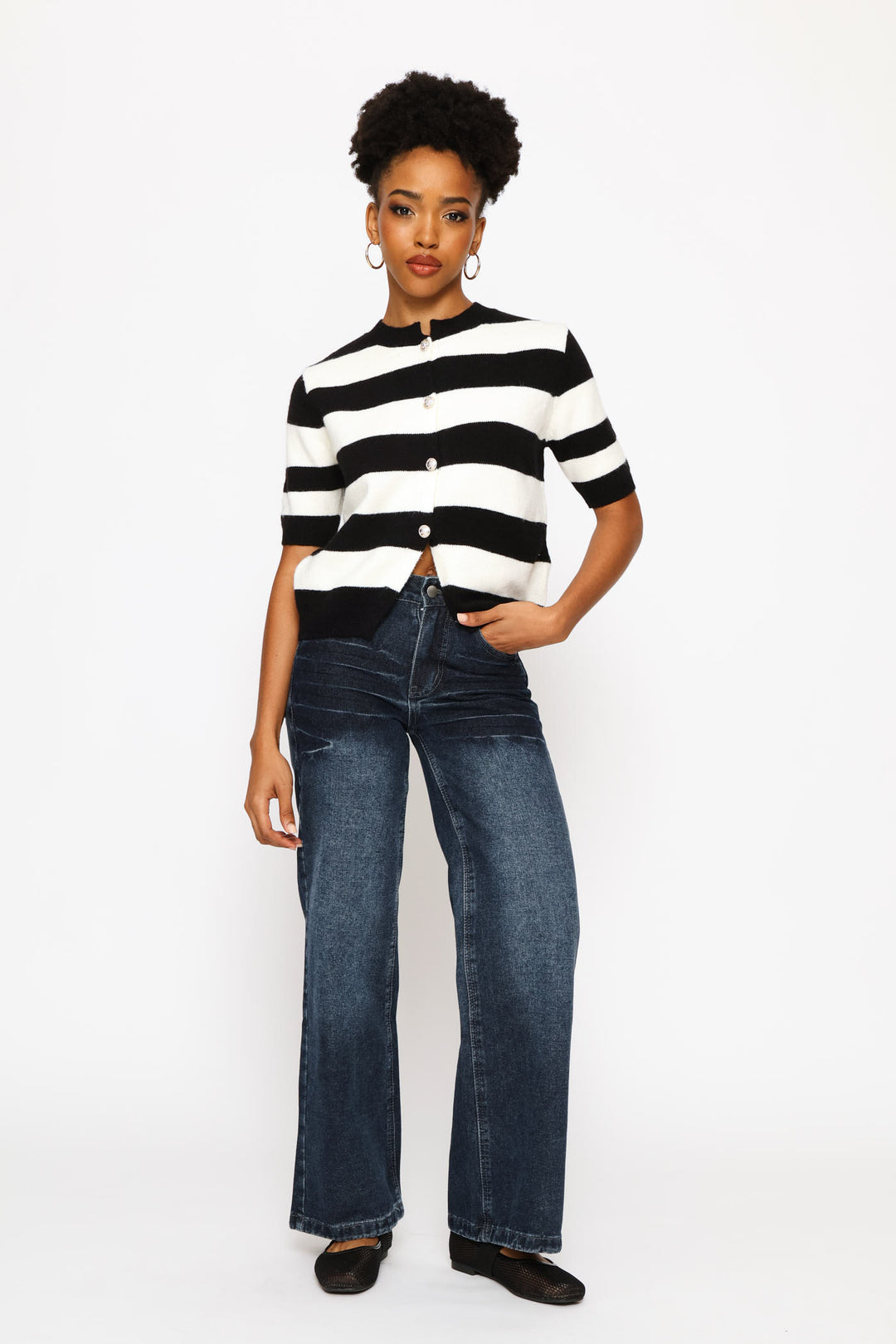 Short Sleeve Round Neck Cardigan - White/Black