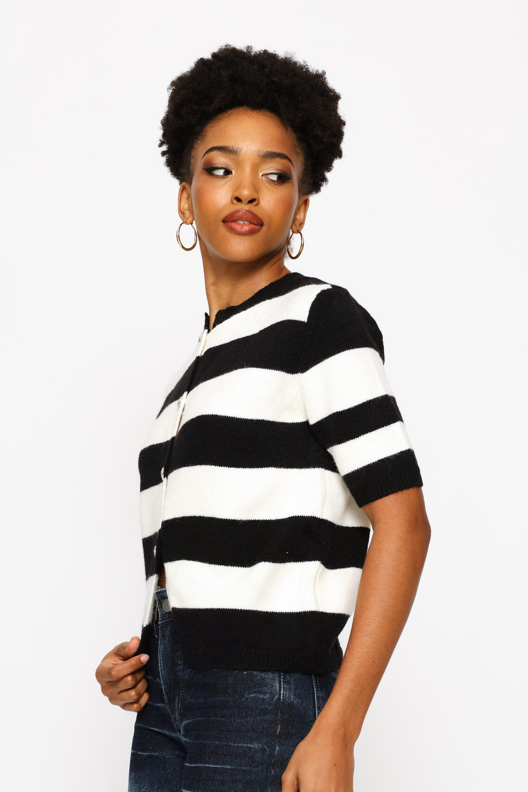 Short Sleeve Round Neck Cardigan - White/Black