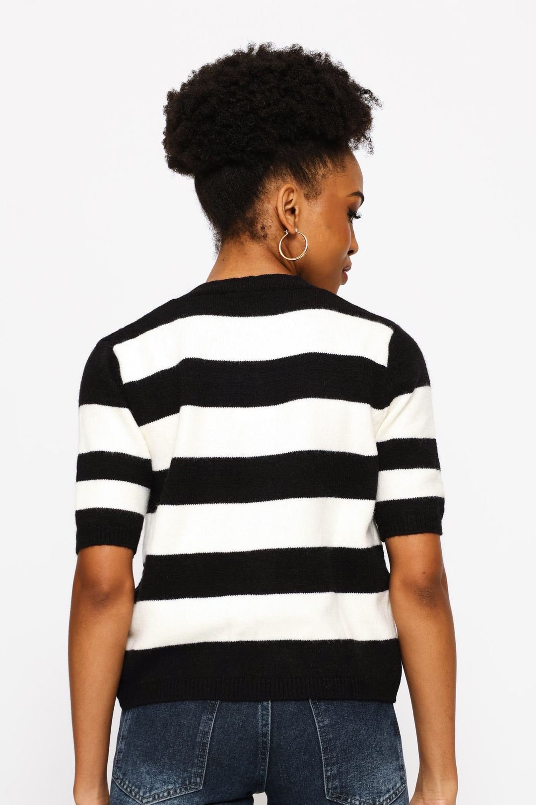 Short Sleeve Round Neck Cardigan - White/Black