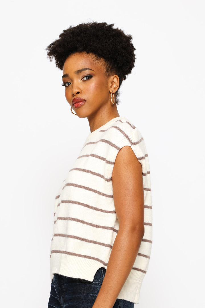 Short Sleeve Round Neck Pullover - Brown/White