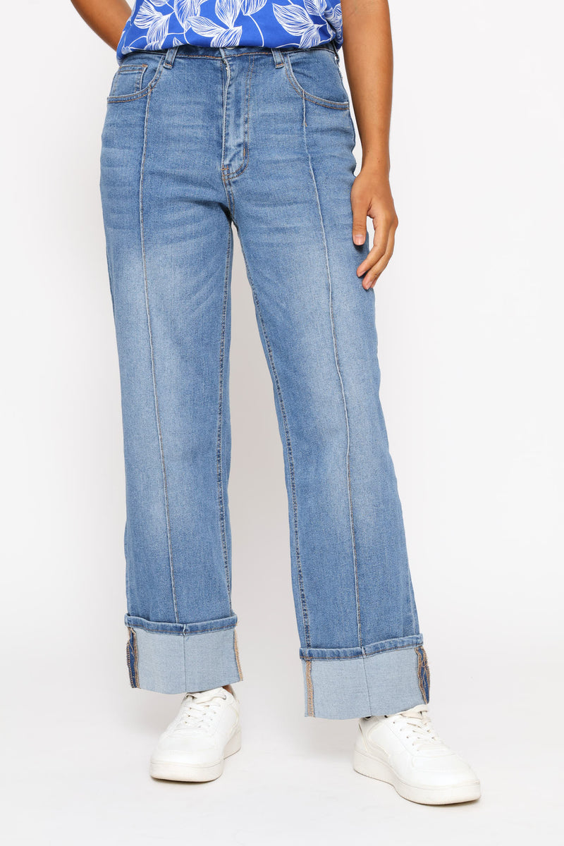 Turnup Relaxed Straight Denim With Seam Detail - Light Wash