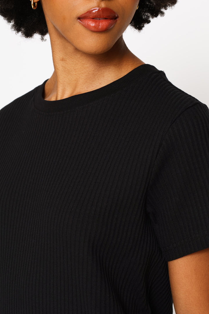 Alanis T-Shirt - Black