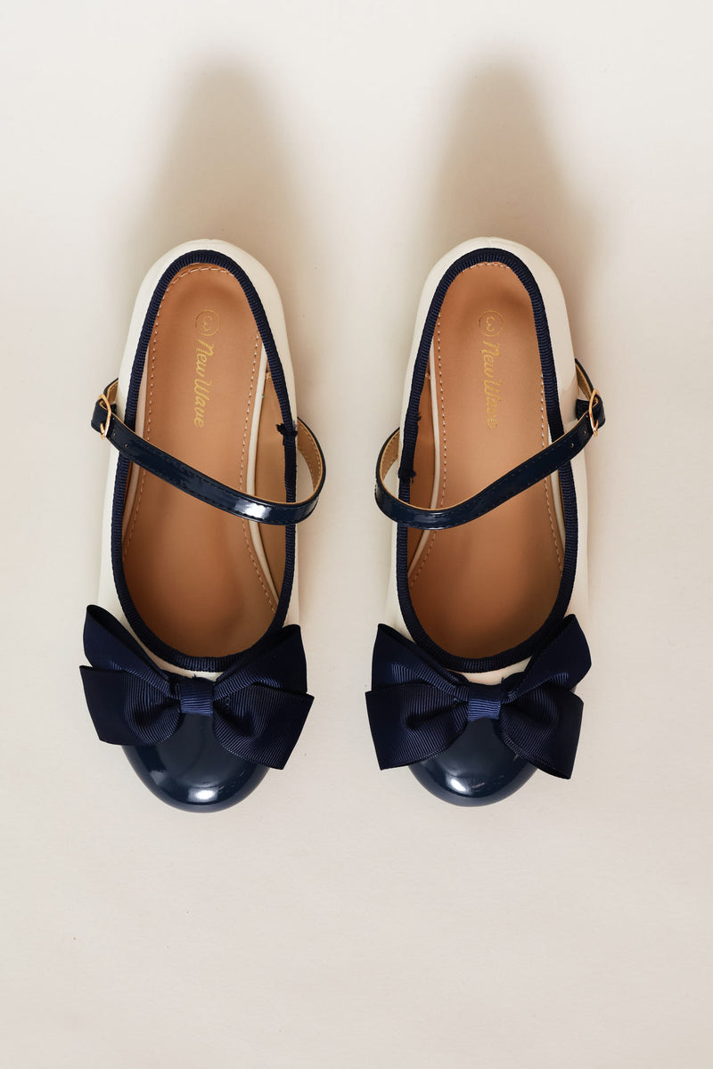 Girls Toe-Cap Pump - Off White