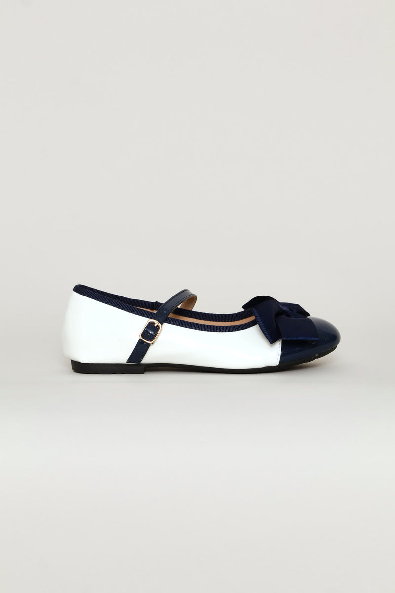 Girls Toe-Cap Pump - Off White