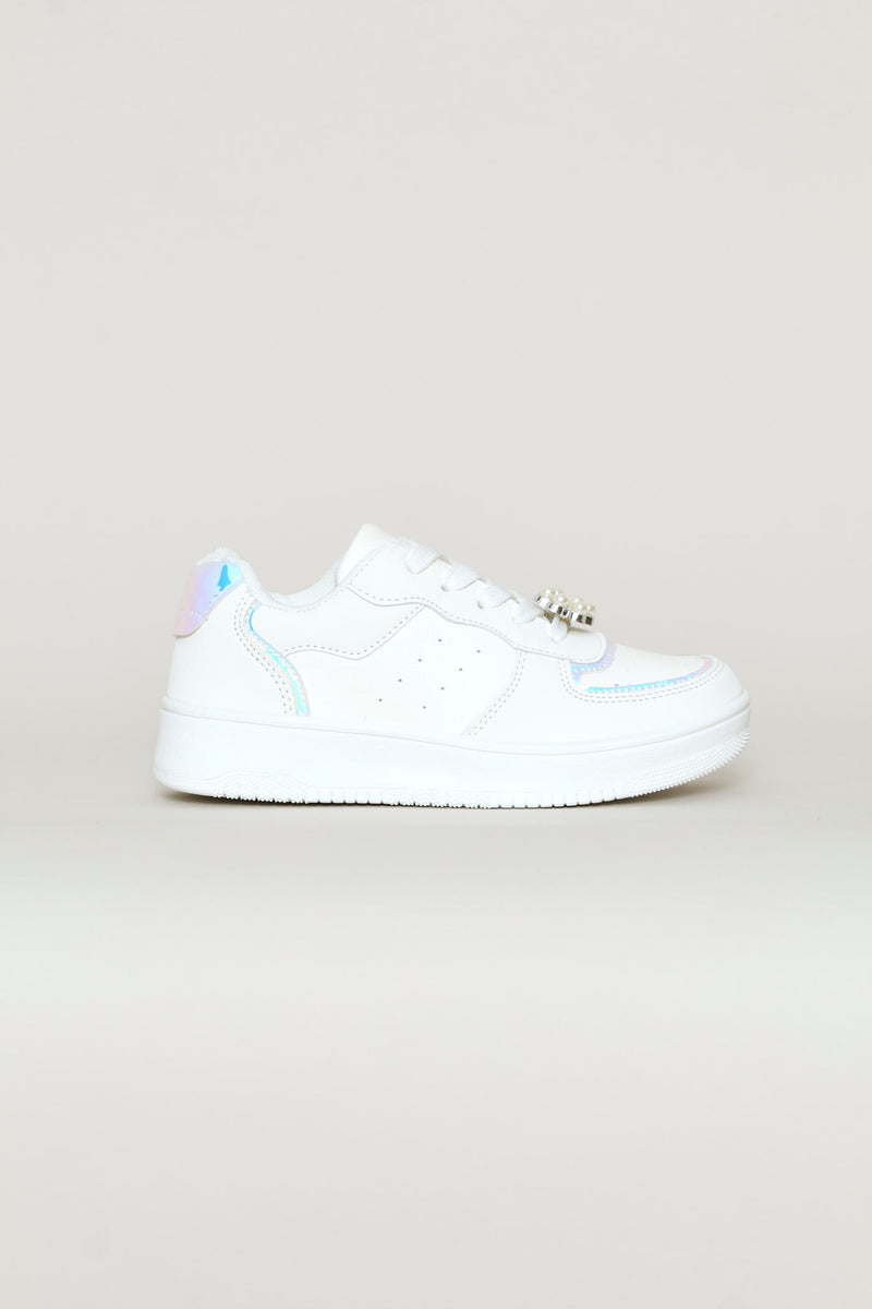 Girls Suede Court Sneaker - White