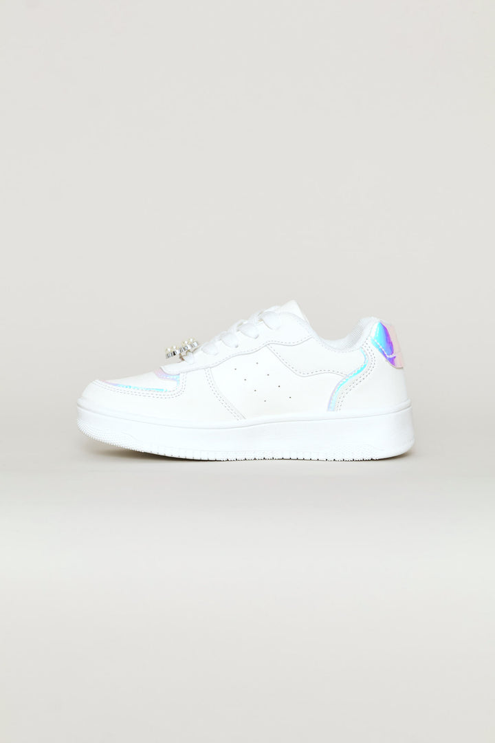 Girls Suede Court Sneaker - White