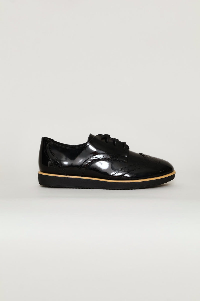 Multi-Fabric Loafer With Punch Hole Detail - Black
