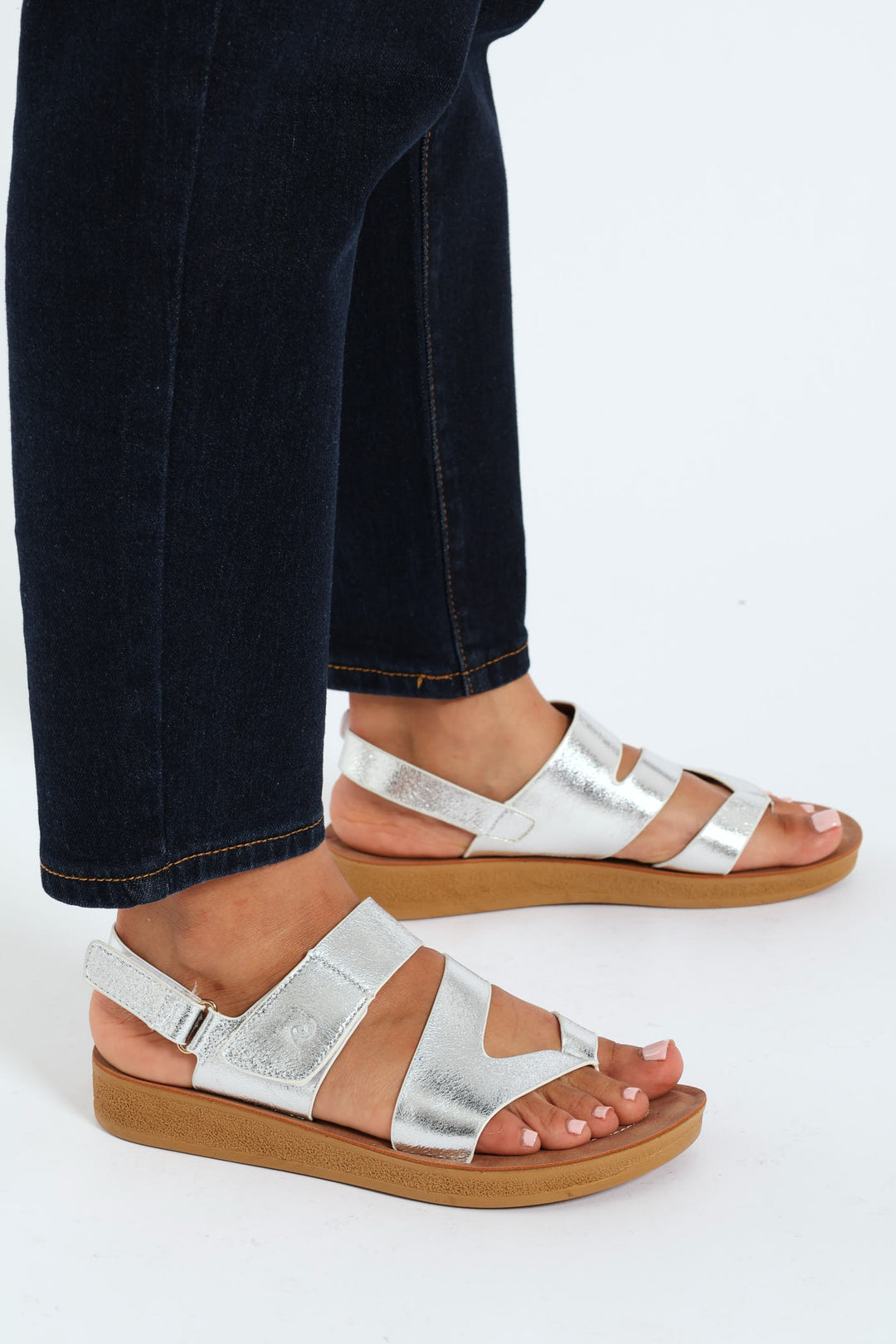Gigi X Over Comfort Sandal - Silver