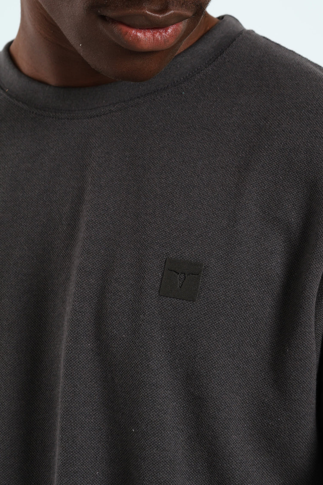 Utility Curved Hem Long Sleeve Tee - Charcoal