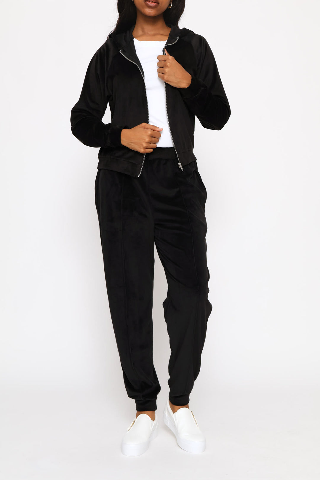 Pintuck Velour Jogger - Black