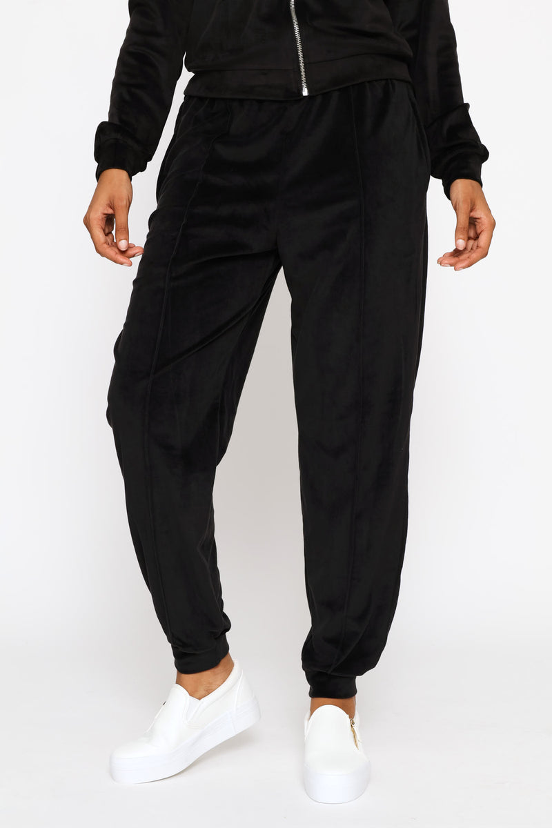 Pintuck Velour Jogger - Black