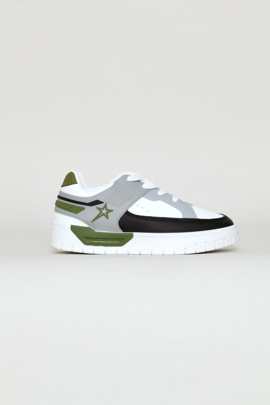 Pre-Boys Addison Sneaker - White