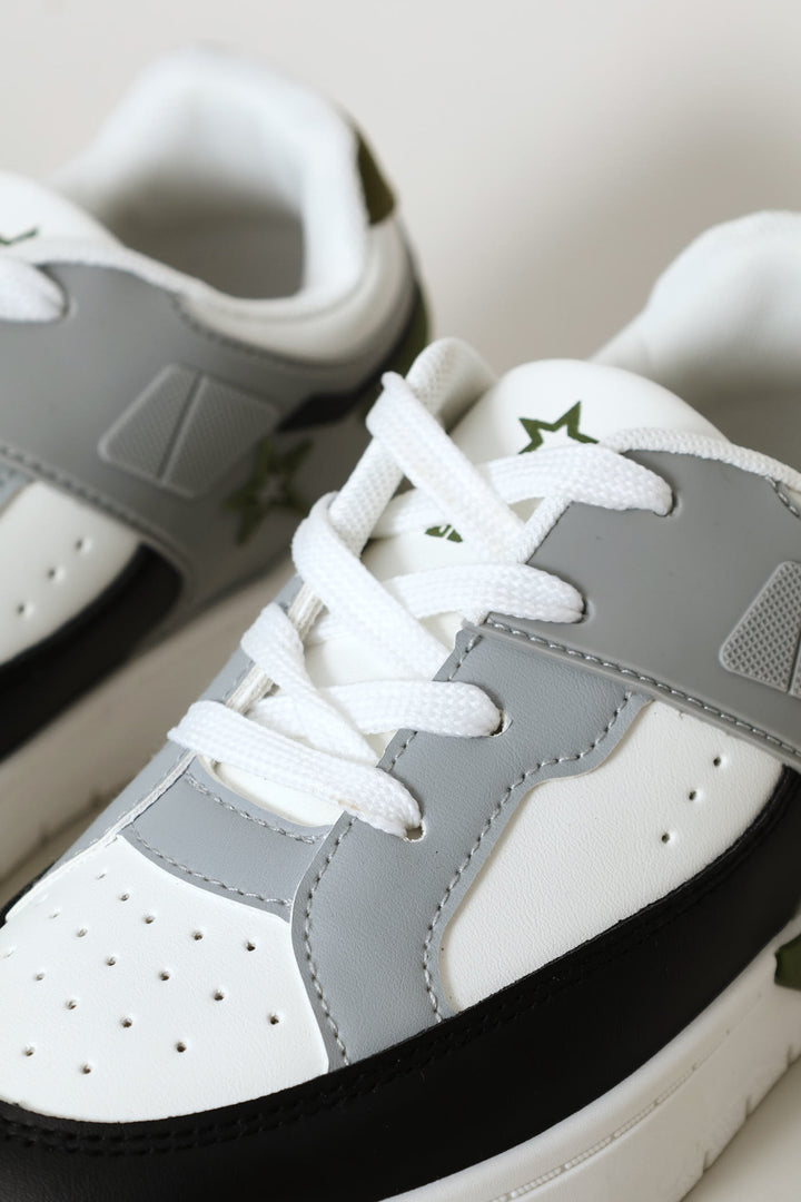 Pre-Boys Addison Sneaker - White
