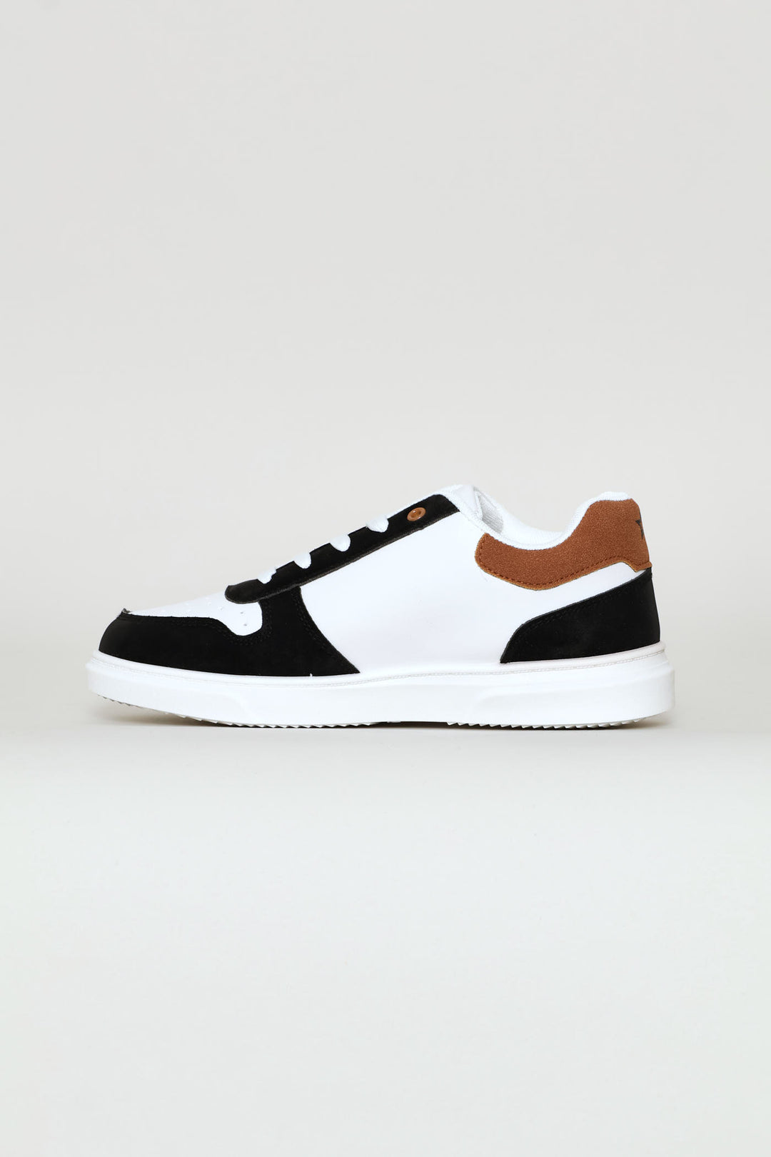 Boys Society Sneaker - White/Mocha
