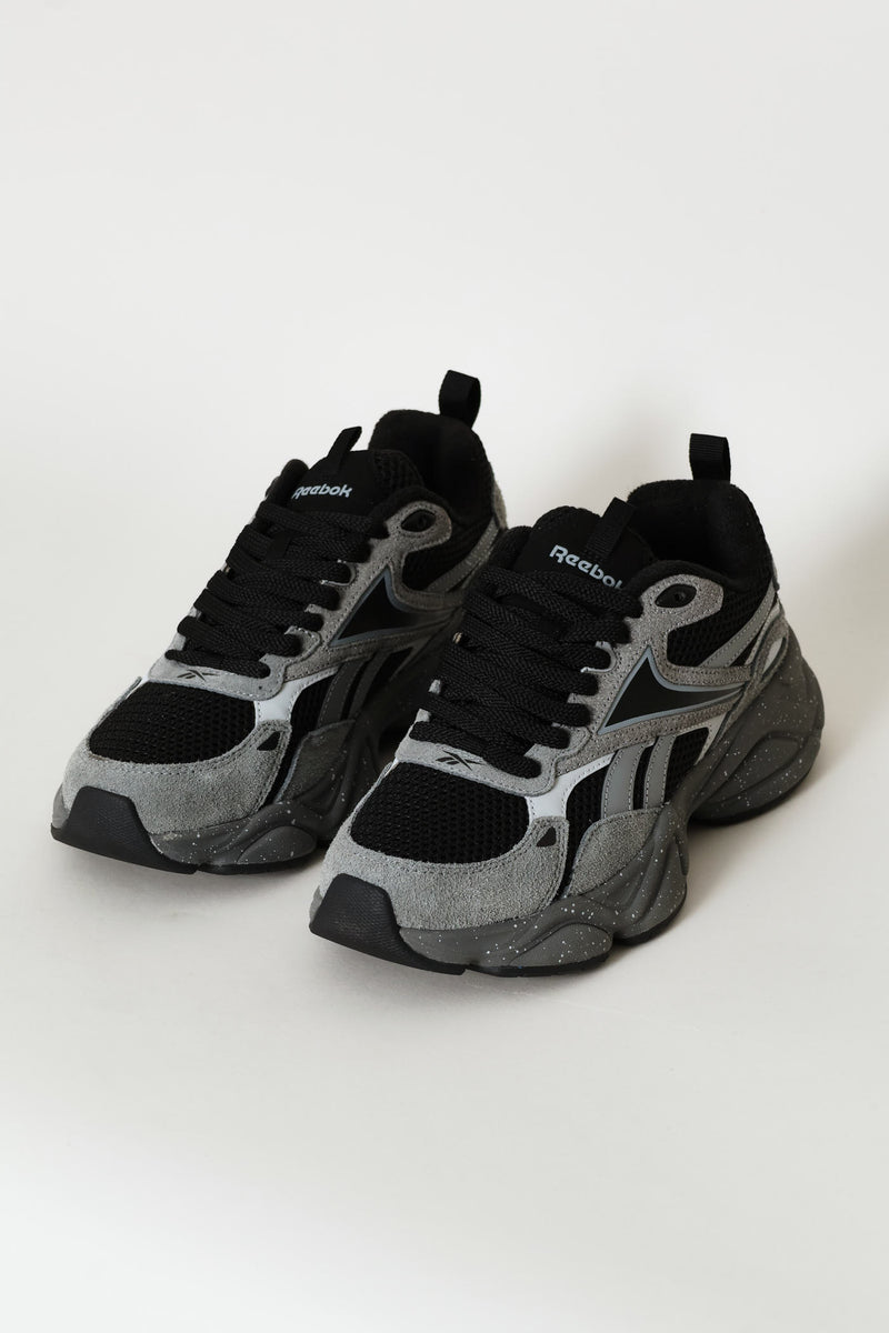 Charge Run Trainer - Grey