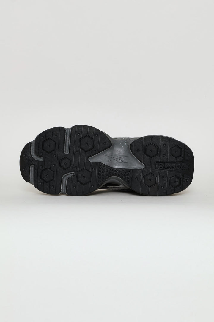 Charge Run Trainer - Grey