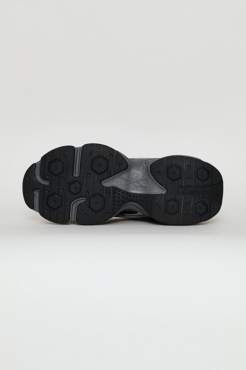 Charge Run Trainer - Grey