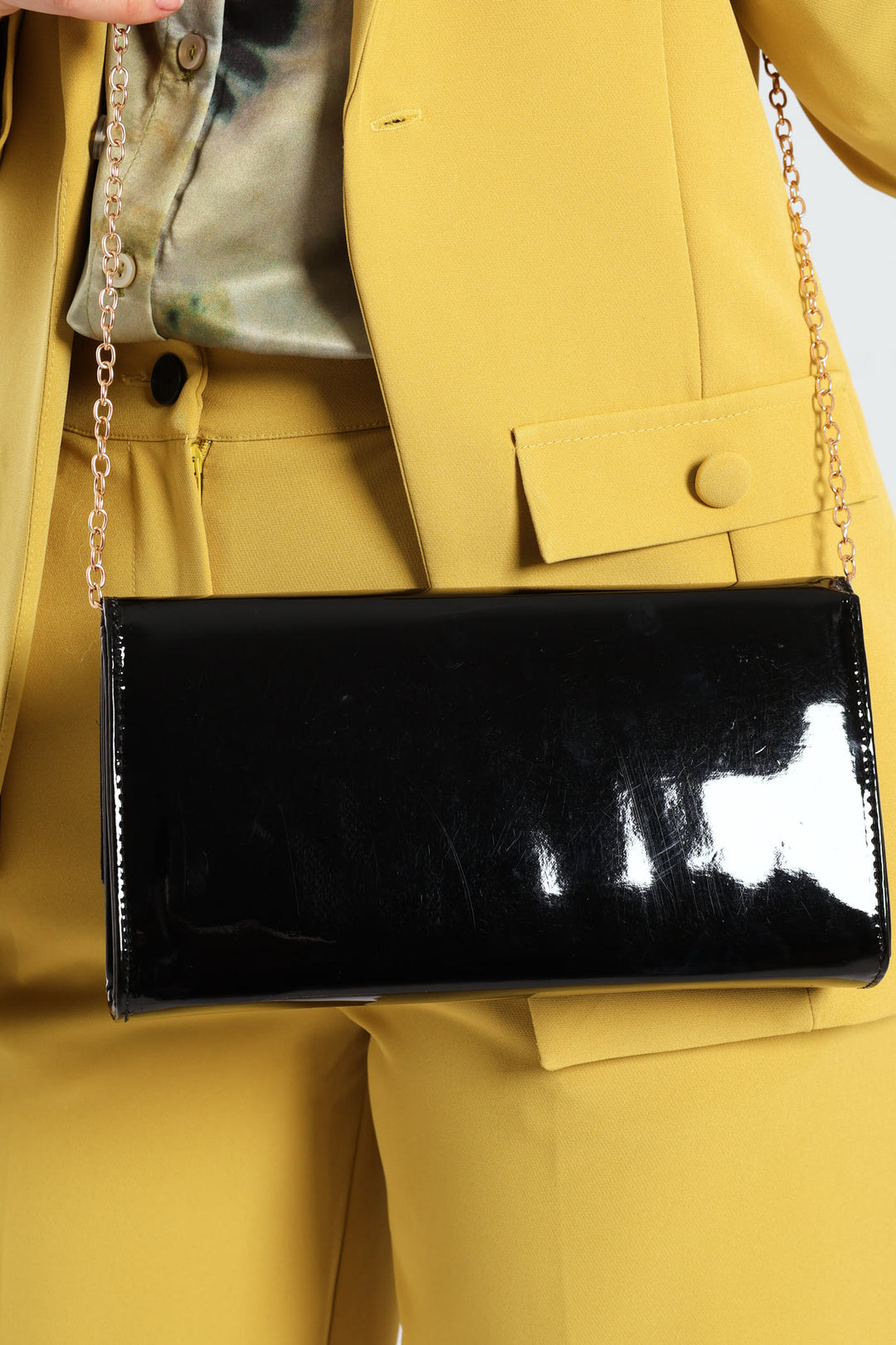 Chain Strap Patent Clutch Bag - Black