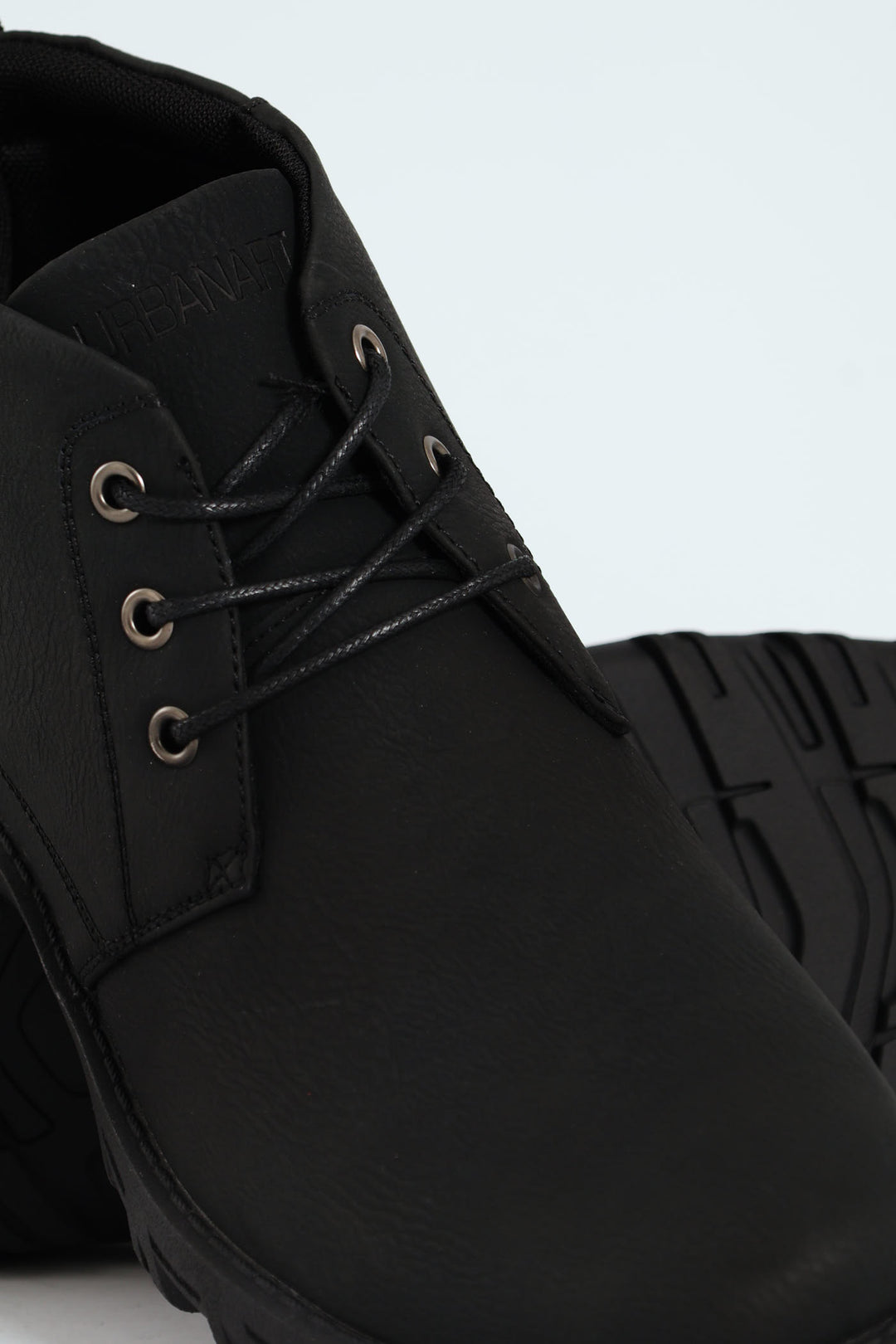 Track Chukka Boot - Black