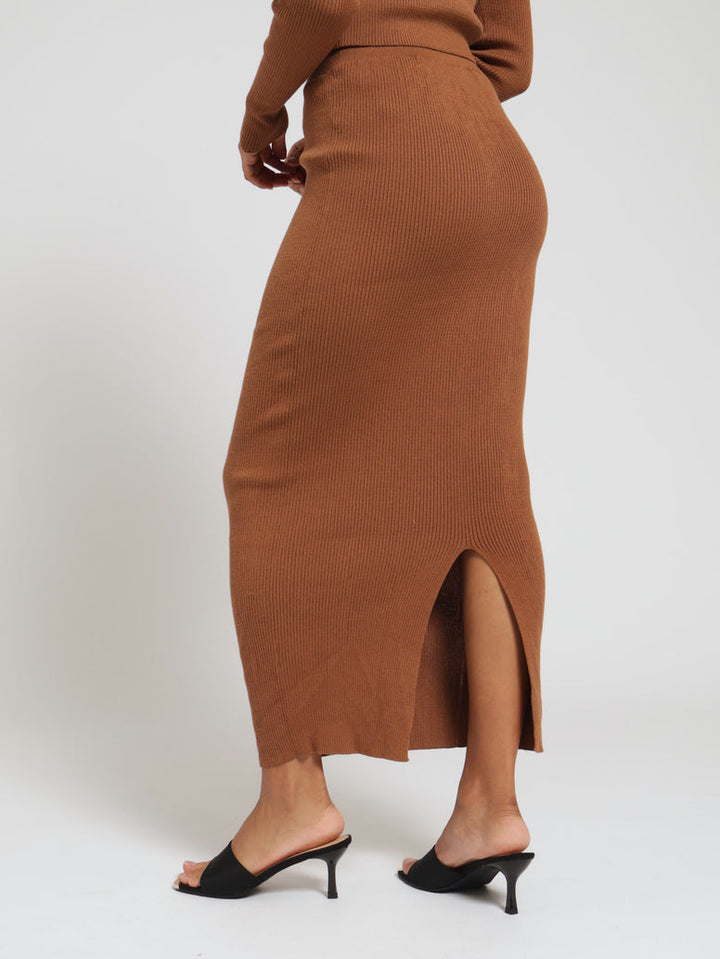 Ribbed Elasticated Waist Midi Pencil Skirt - Tan