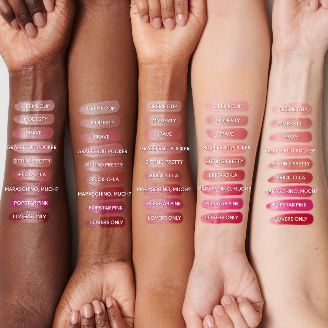 M·a·cximal Sleek Satin Lipstick