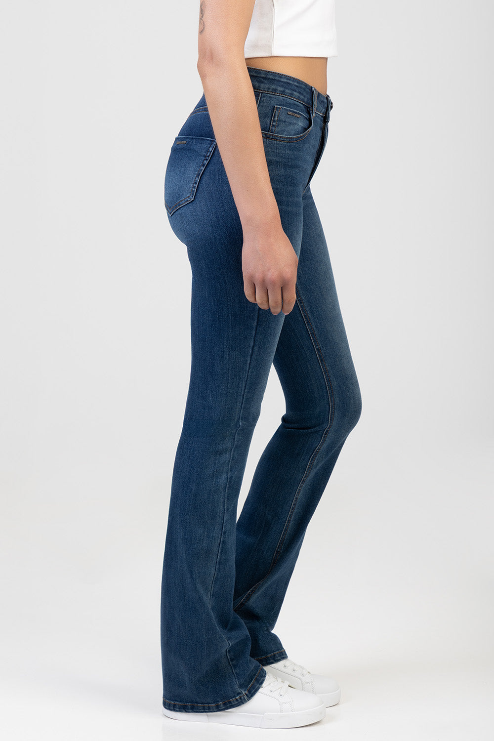 Bootleg Denim Jean - Med Wash