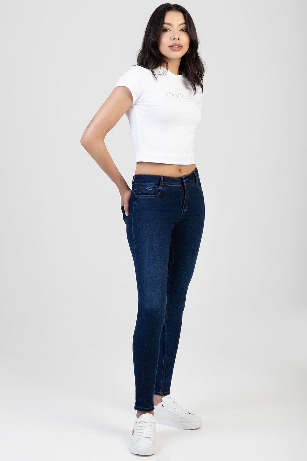 Skinny Rinse Wash Denim With Slight Brushing - Dark Wash Ink