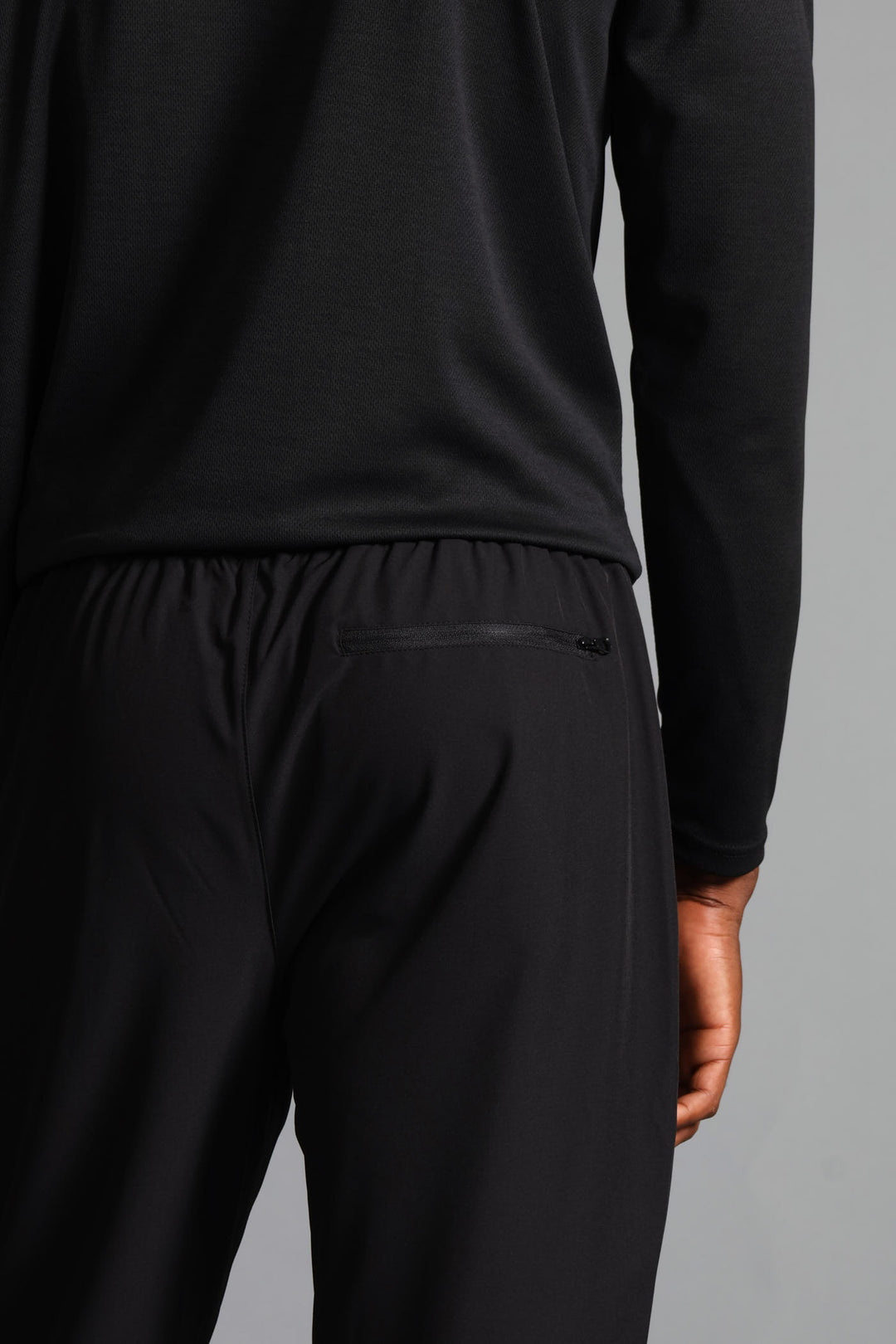 S ACTIVE Woven Trackpant - Black