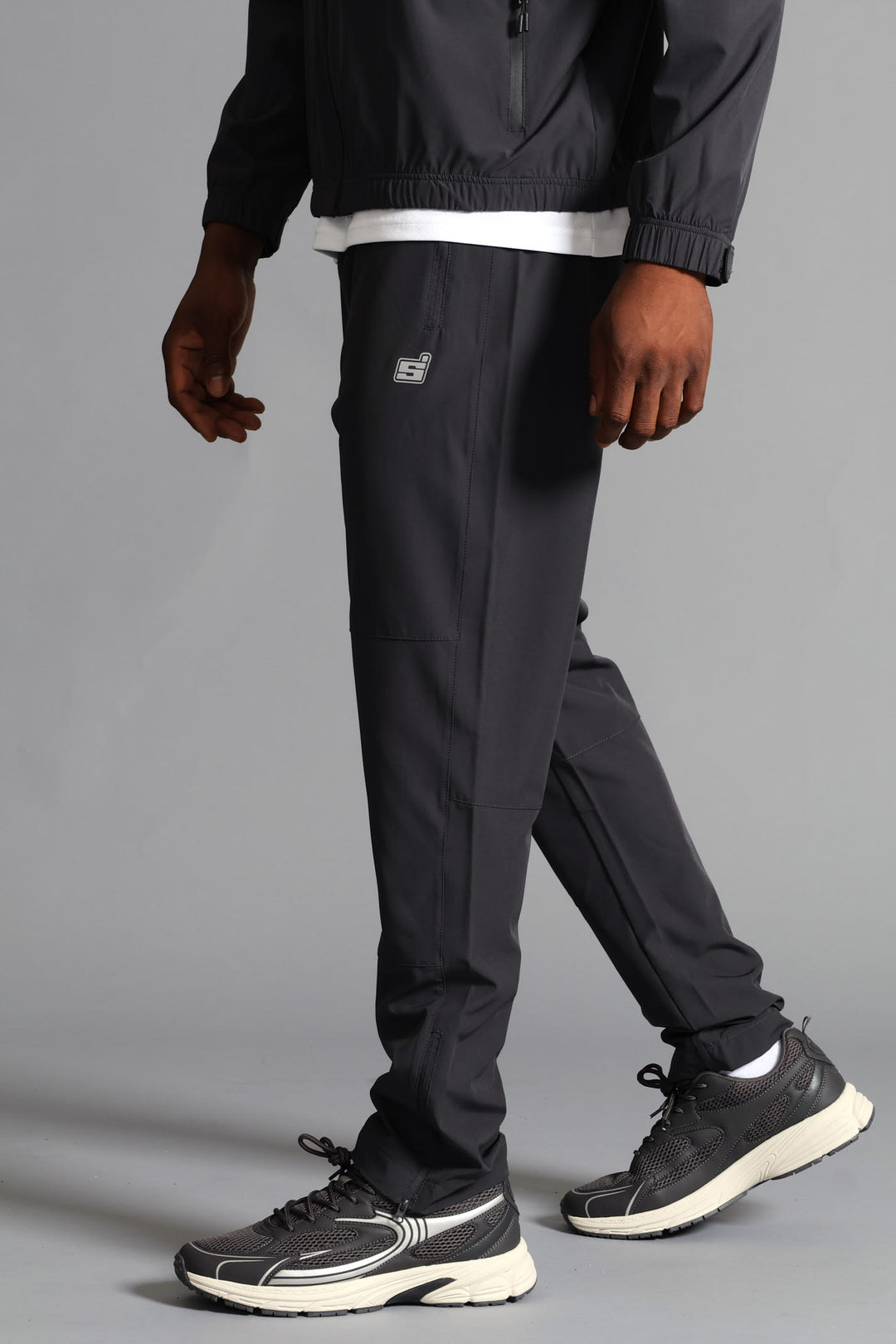 S ACTIVE Woven Trackpant  - Charcoal