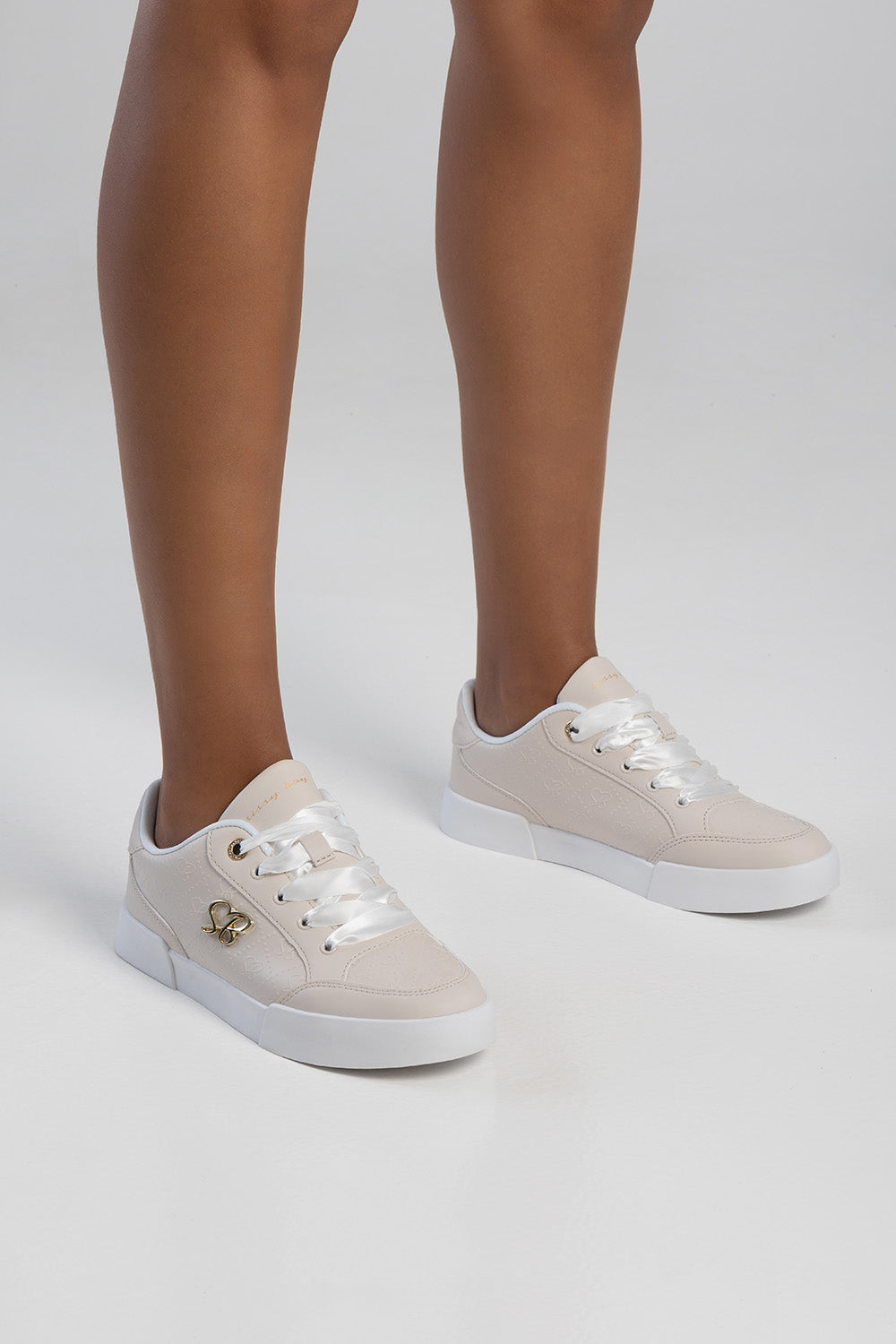 Logo Platform Embossed Lace Up Sneaker - Stone