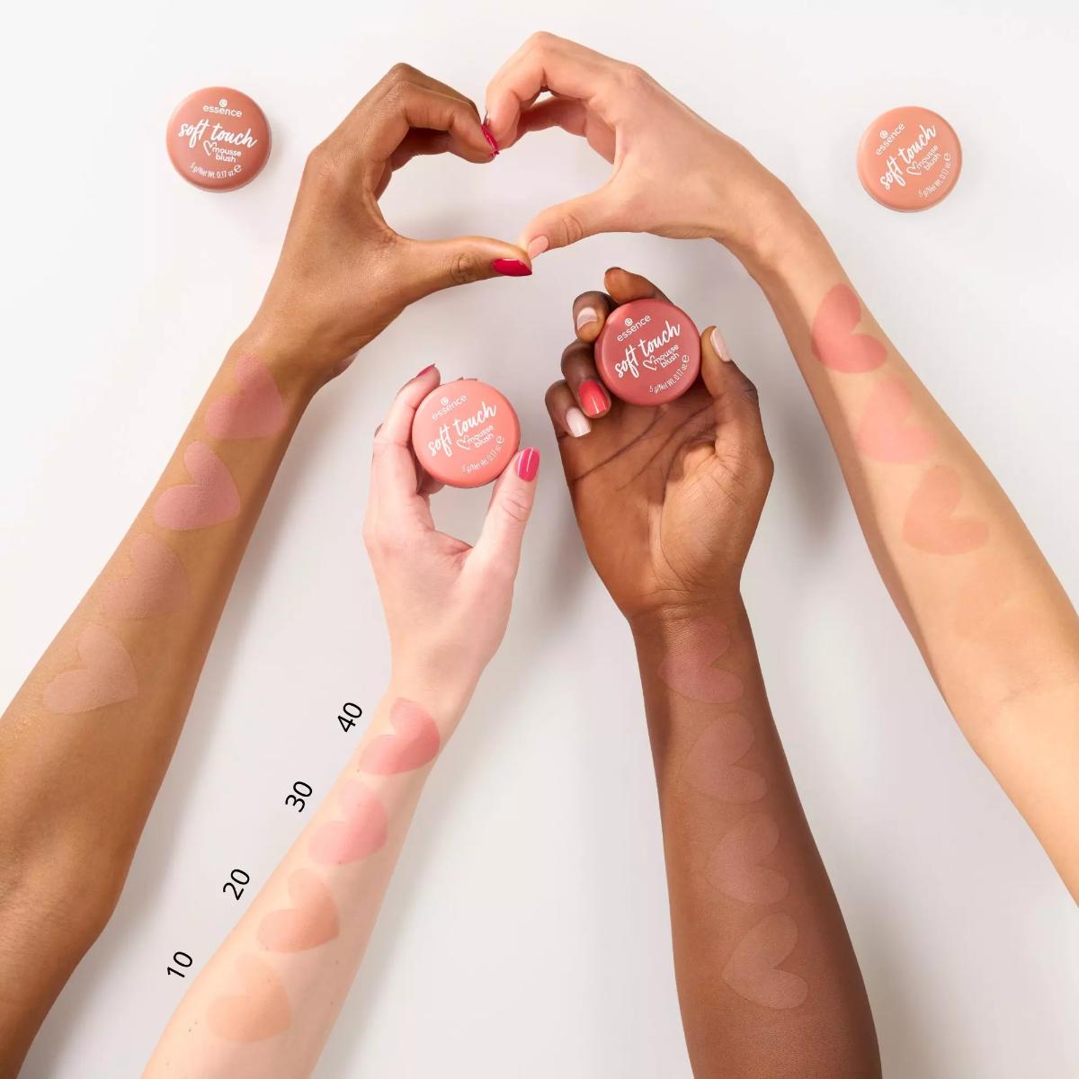Soft Touch Mousse Blush – Edgars