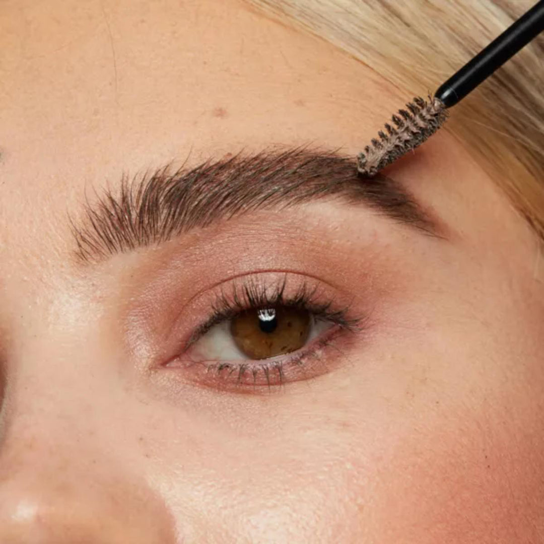 Thick It. Stick It! ™ Brow Gel