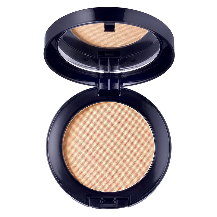 Set. Blur. Finish. Perfecting Pressed Powder