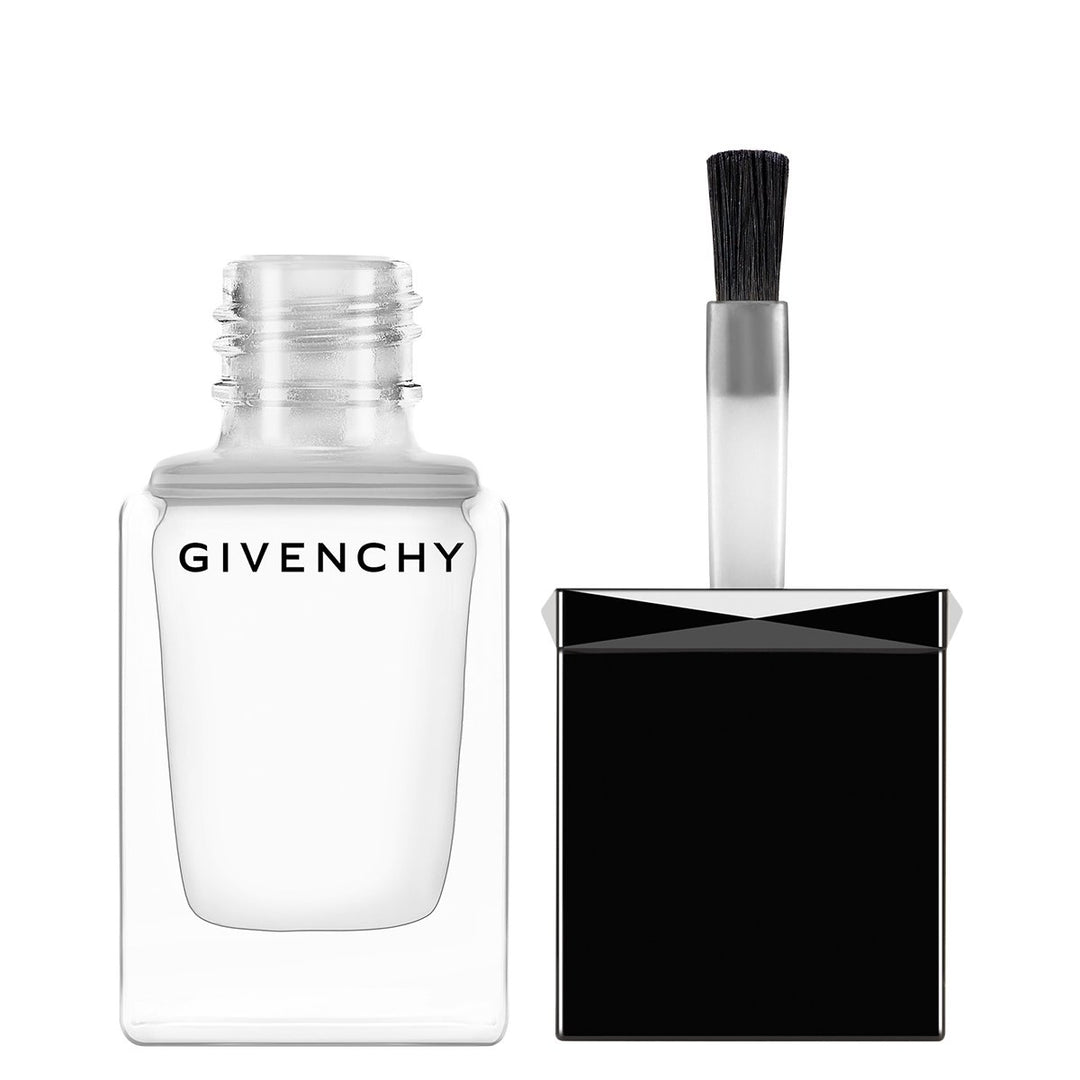 Le Vernis Nail Polish