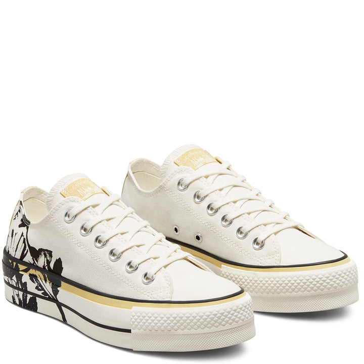 Ladies Chuck Taylor All Star Lift Sneaker - Cream