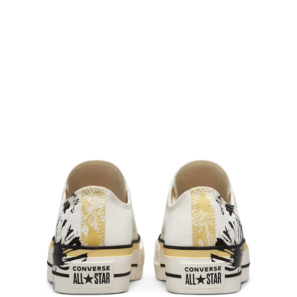 Ladies Chuck Taylor All Star Lift Sneaker - Cream