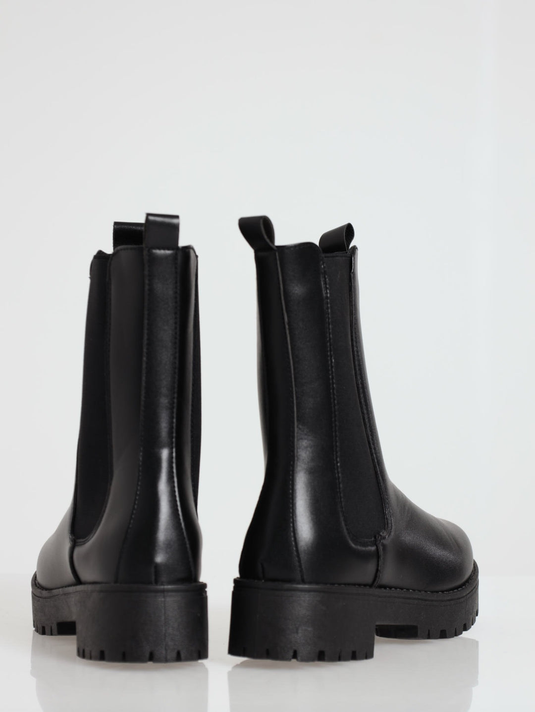 Ladies Chunky Calf High Chelsea Boot - Black