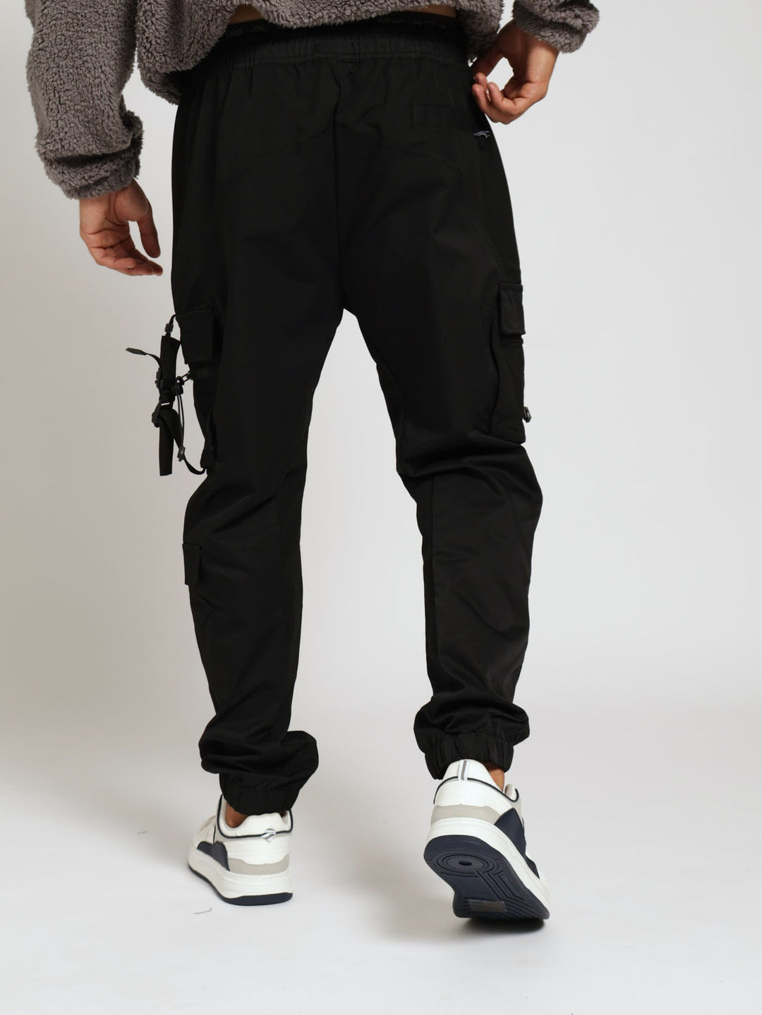 Strap Cargo Jogger - Black