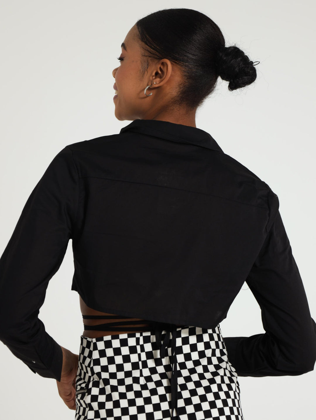 Long Sleeve Shirt With Tie Detail - Black