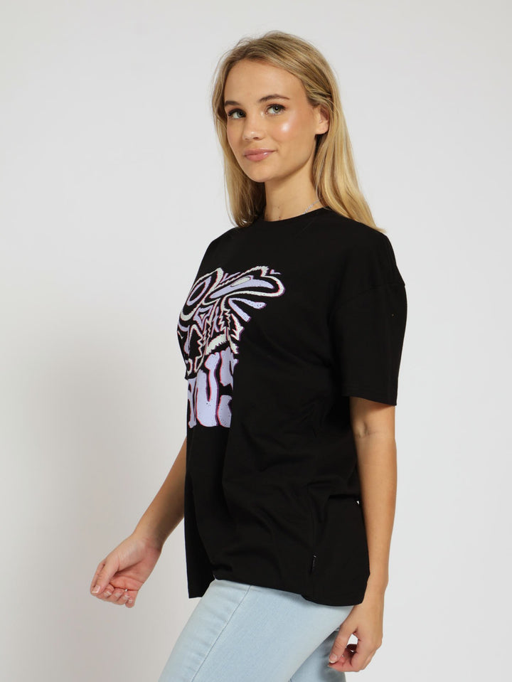 Outdoor Abduction Oversized Tee - Black