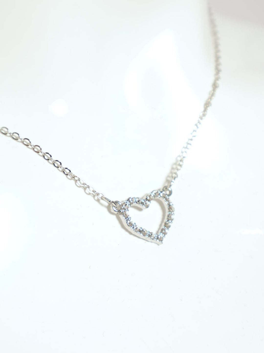 Dainty Heart Pendant Necklace - Silver