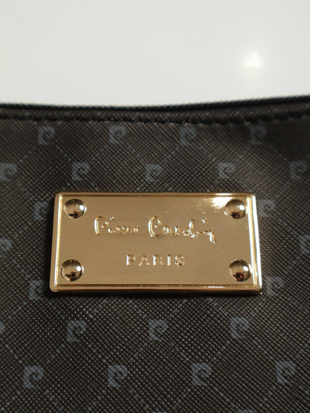 Guliana Core Logo Crossbody Bag - Black